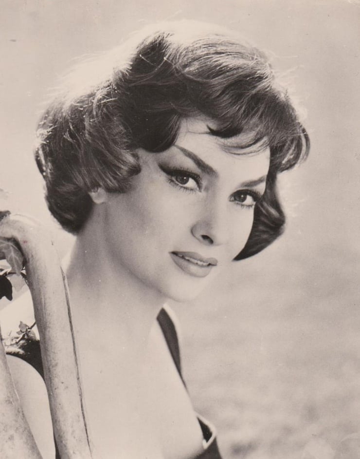 Gina Lollobrigida picture