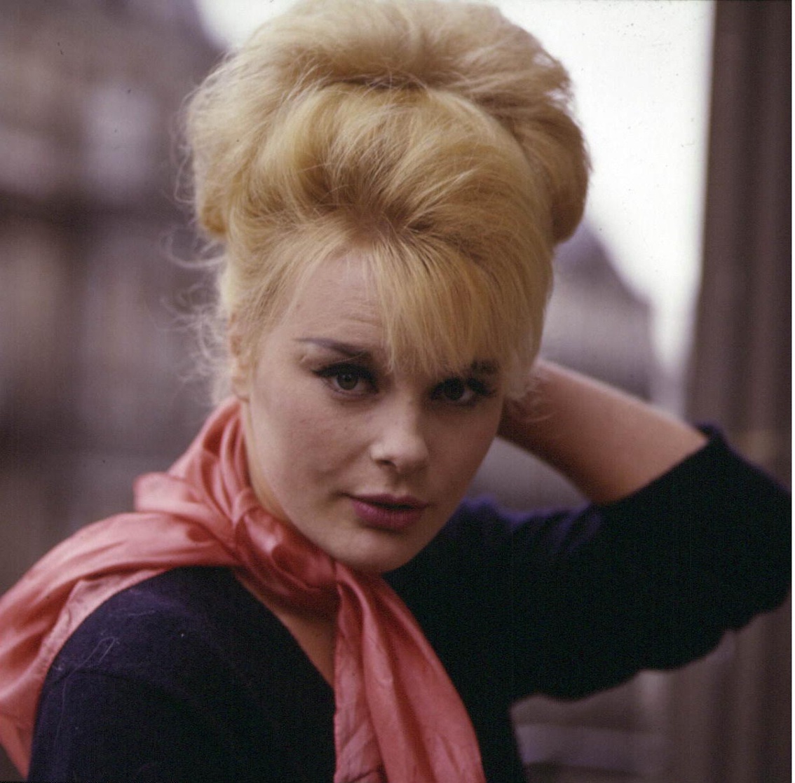 Picture of Elke Sommer