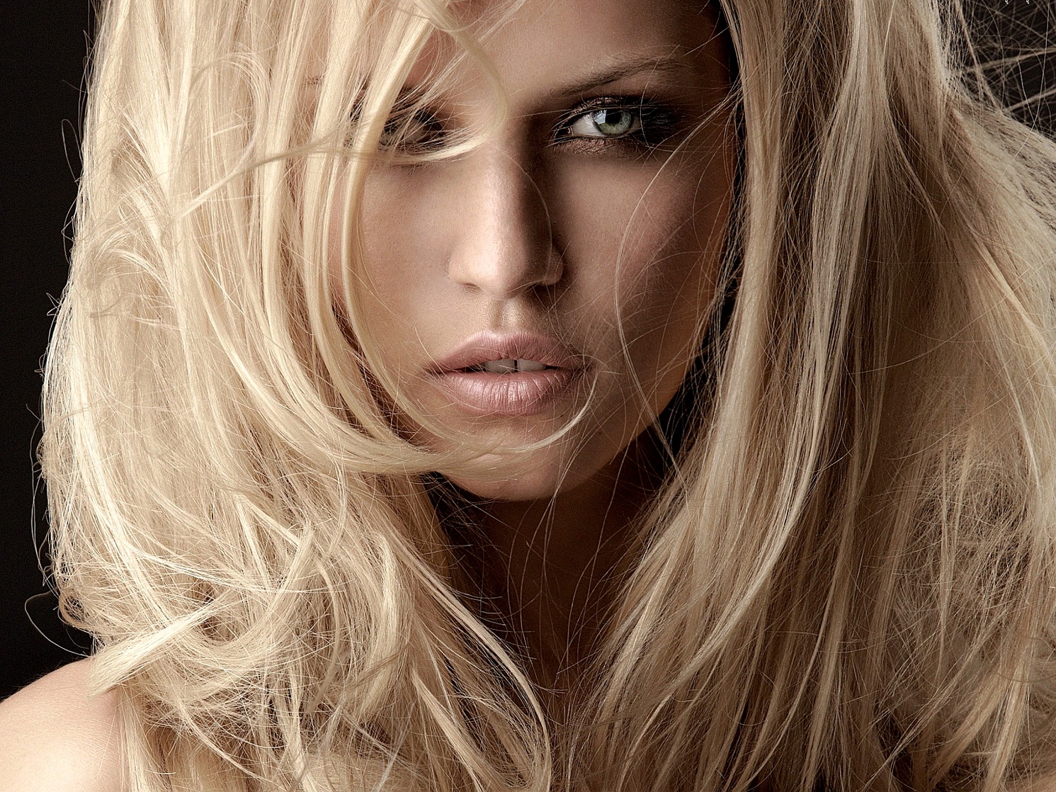 Ivana Vancova Ivana Vancova