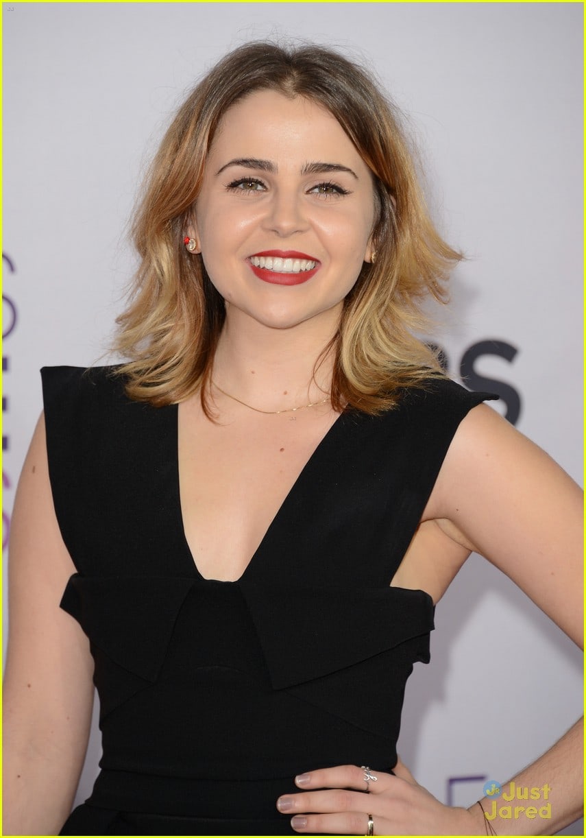 Mae Whitman george clooney