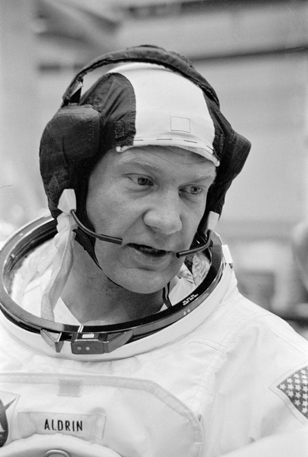 Picture Of Buzz Aldrin 0047