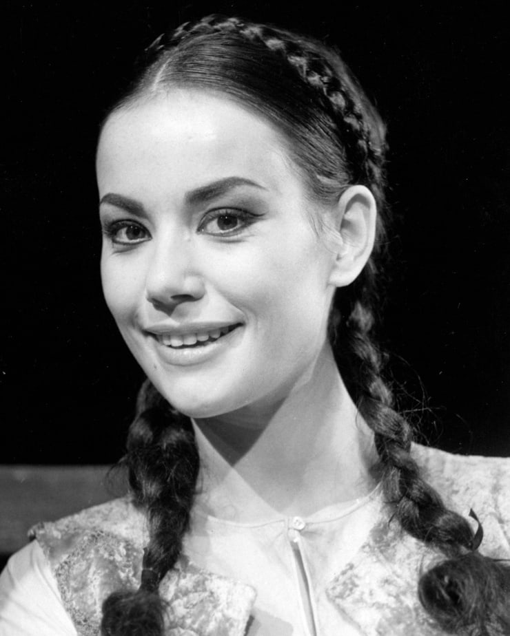 Claudine Auger miss france 1958 destituée