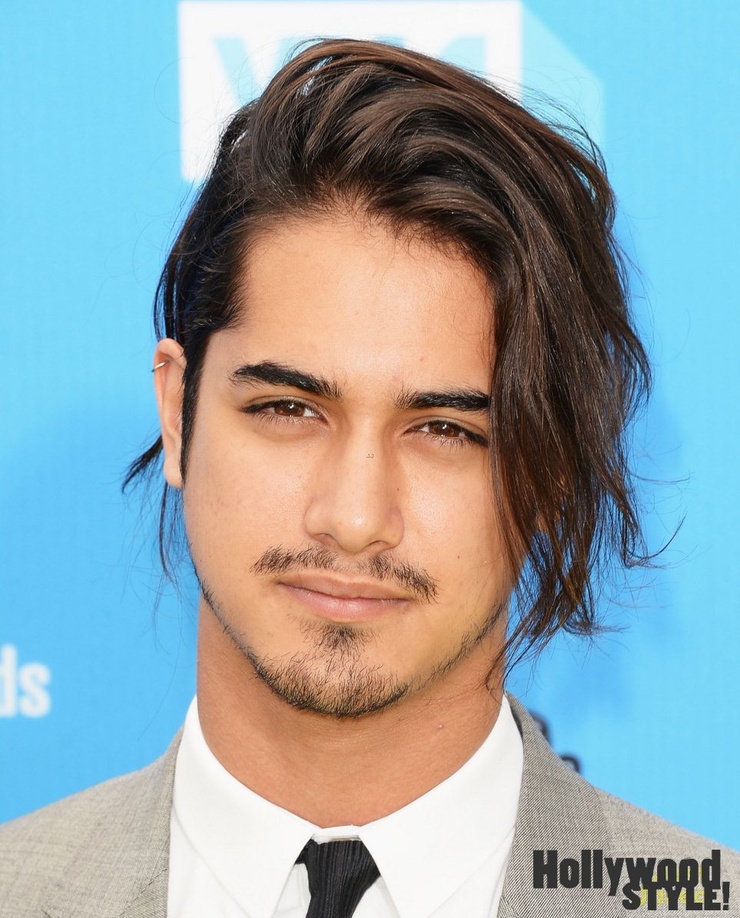 Picture of Avan Jogia