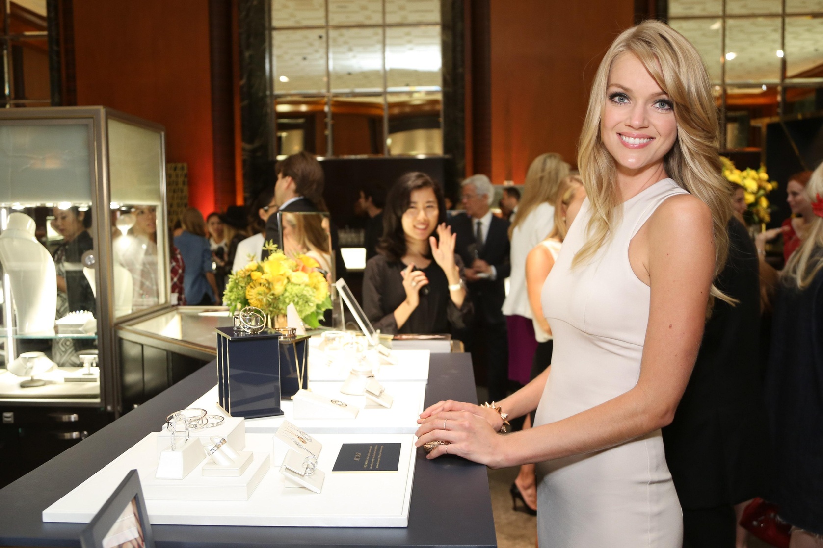 Lindsay Ellingson Lindsay Ellingson