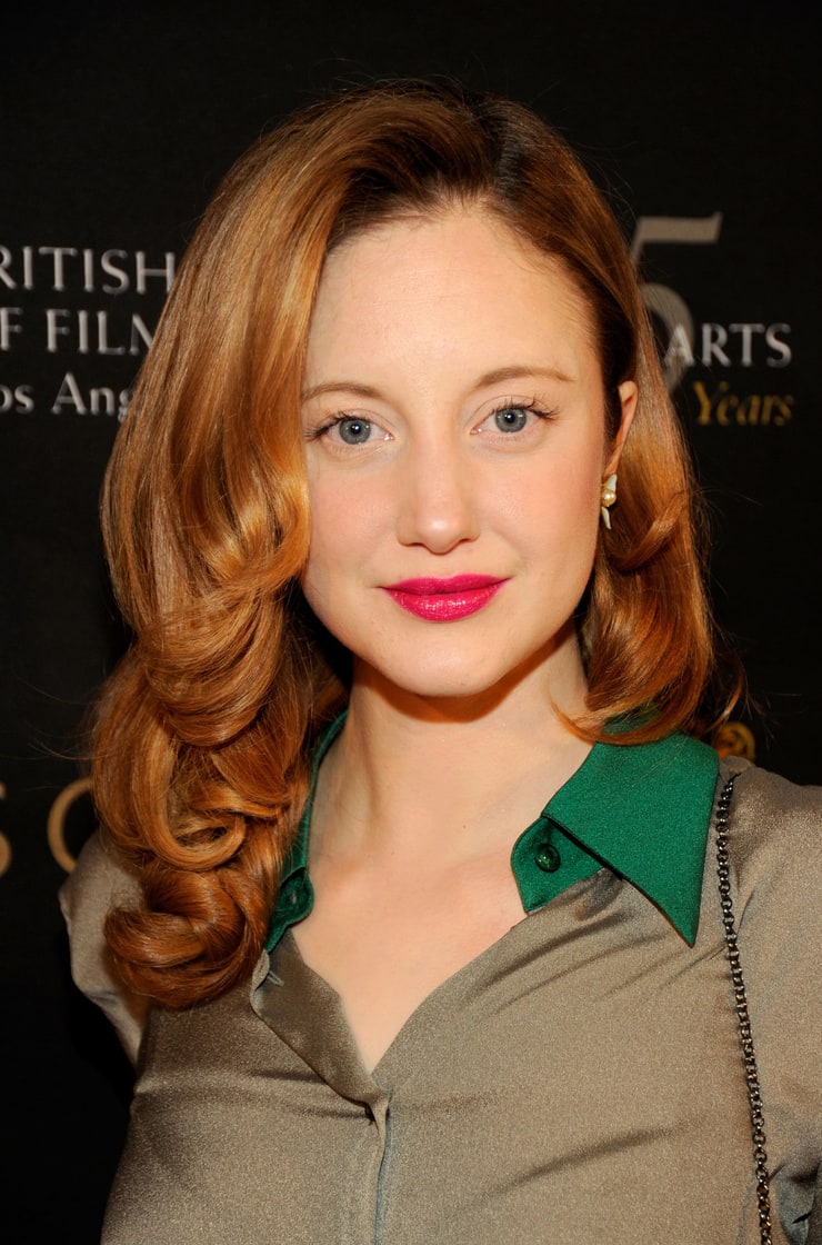 Picture of Andrea Riseborough