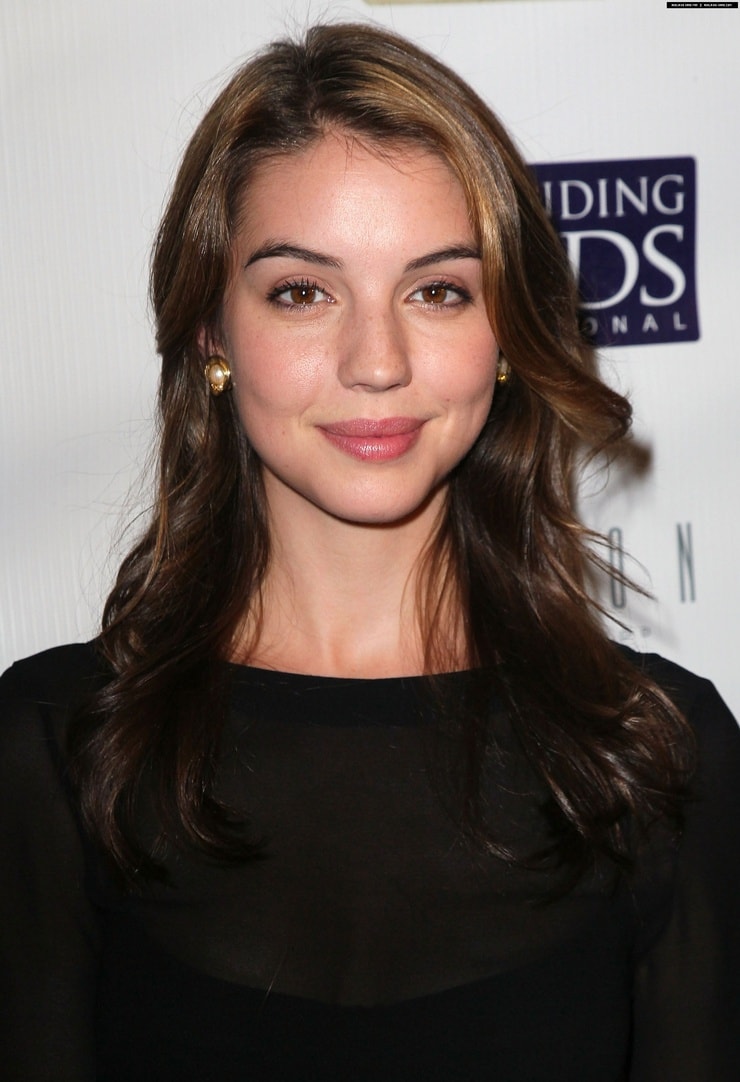 Adelaide Kane Hair Color