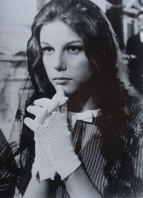 Stefania Sandrelli picture