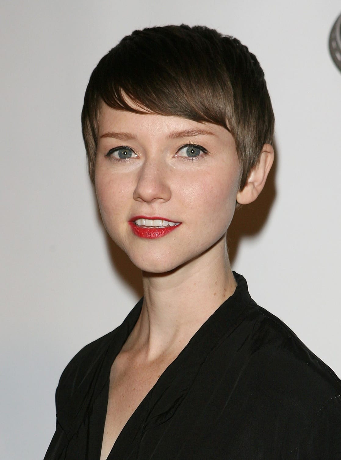 Next photo of Valorie Curry