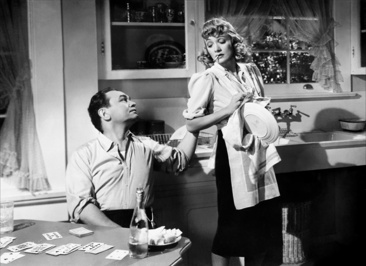 Manpower (1941) Manpower (1941)