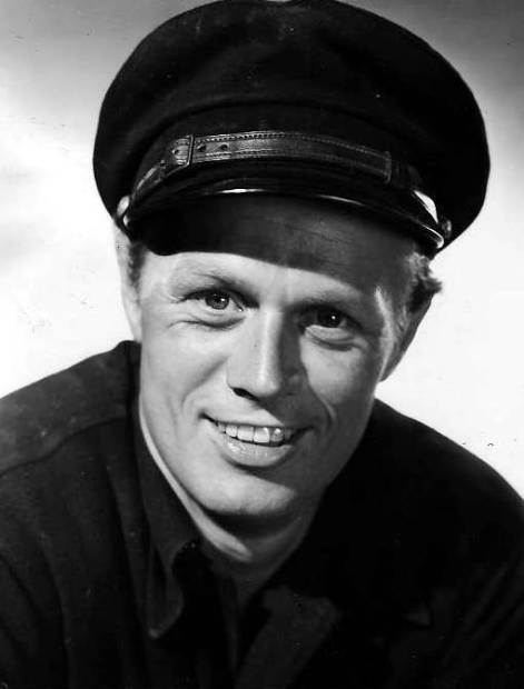 Picture Of Richard Widmark 740full Richard Widmark