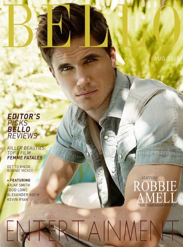 Picture of Robbie Amell