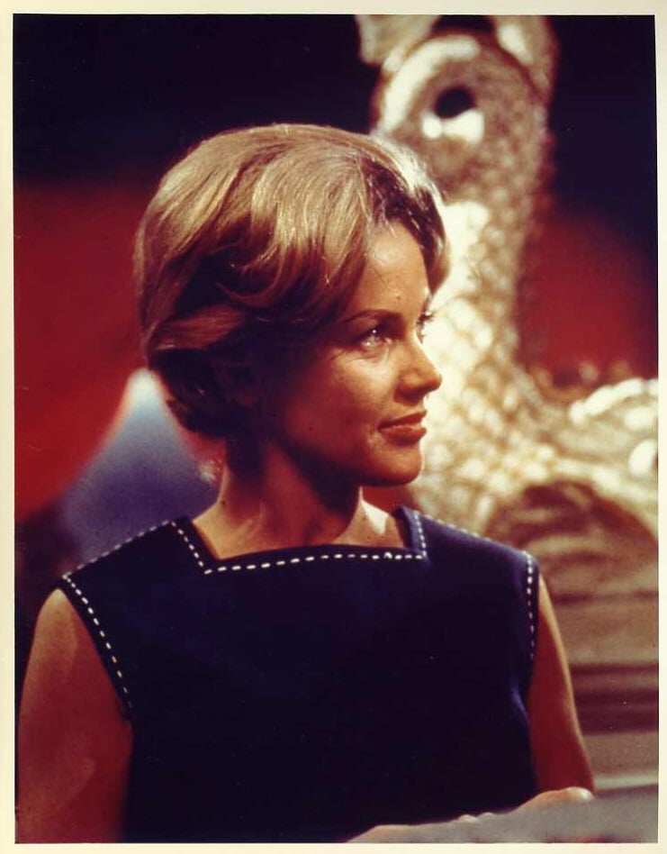 Picture of Honor Blackman