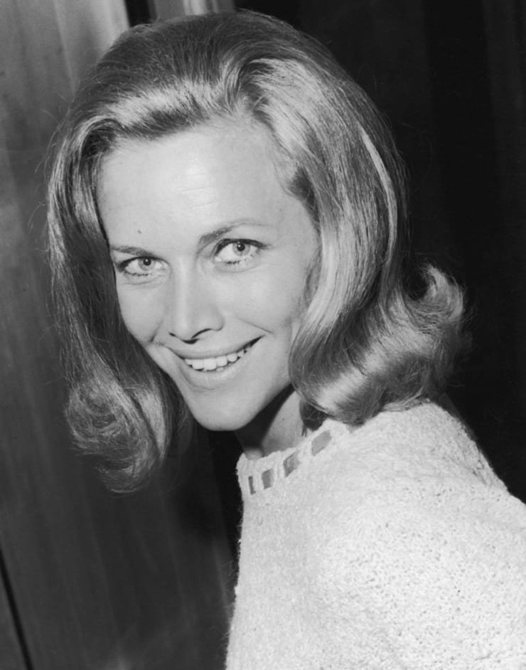 Picture of Honor Blackman