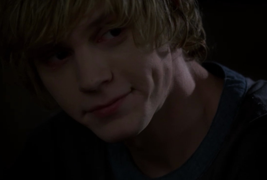 Evan Peters