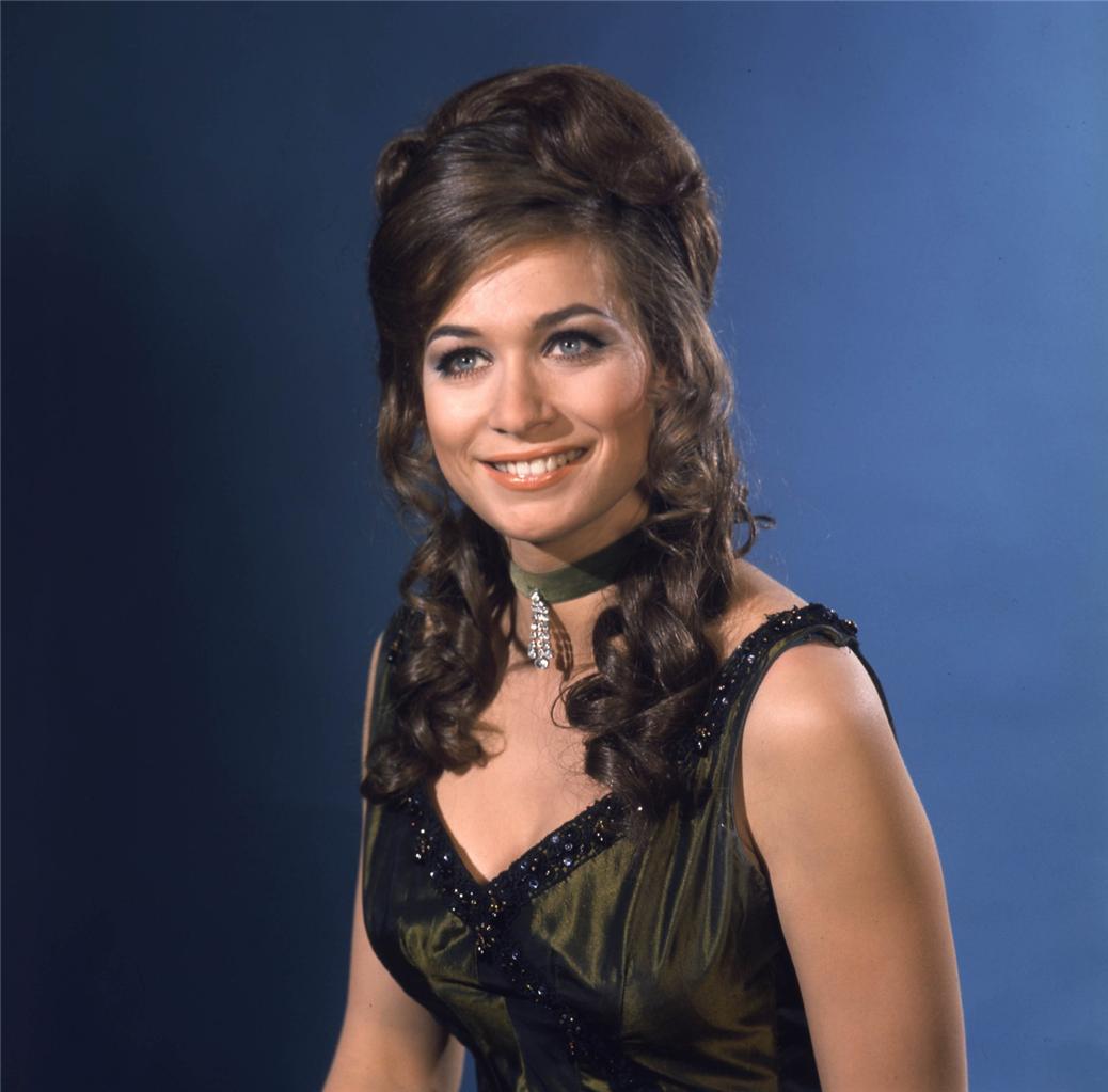 Valerie Leon Valerie Leon