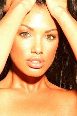 K.D. Aubert picture