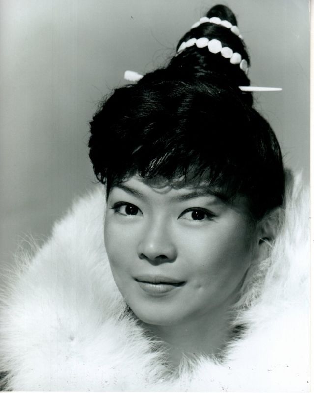 Yoko Tani picture