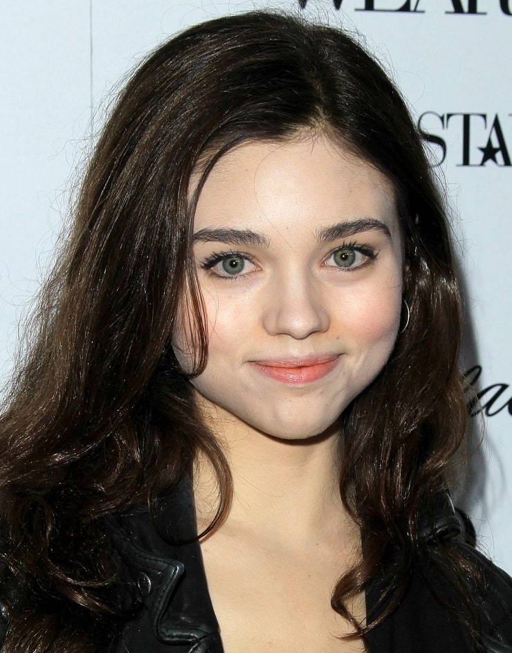 India Eisley fansite