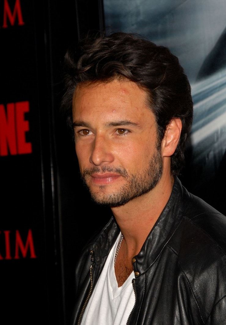 Rodrigo Santoro picture