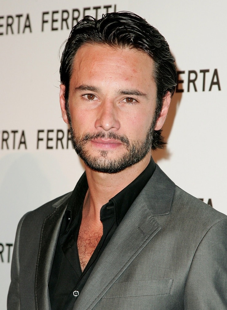 Picture of Rodrigo Santoro