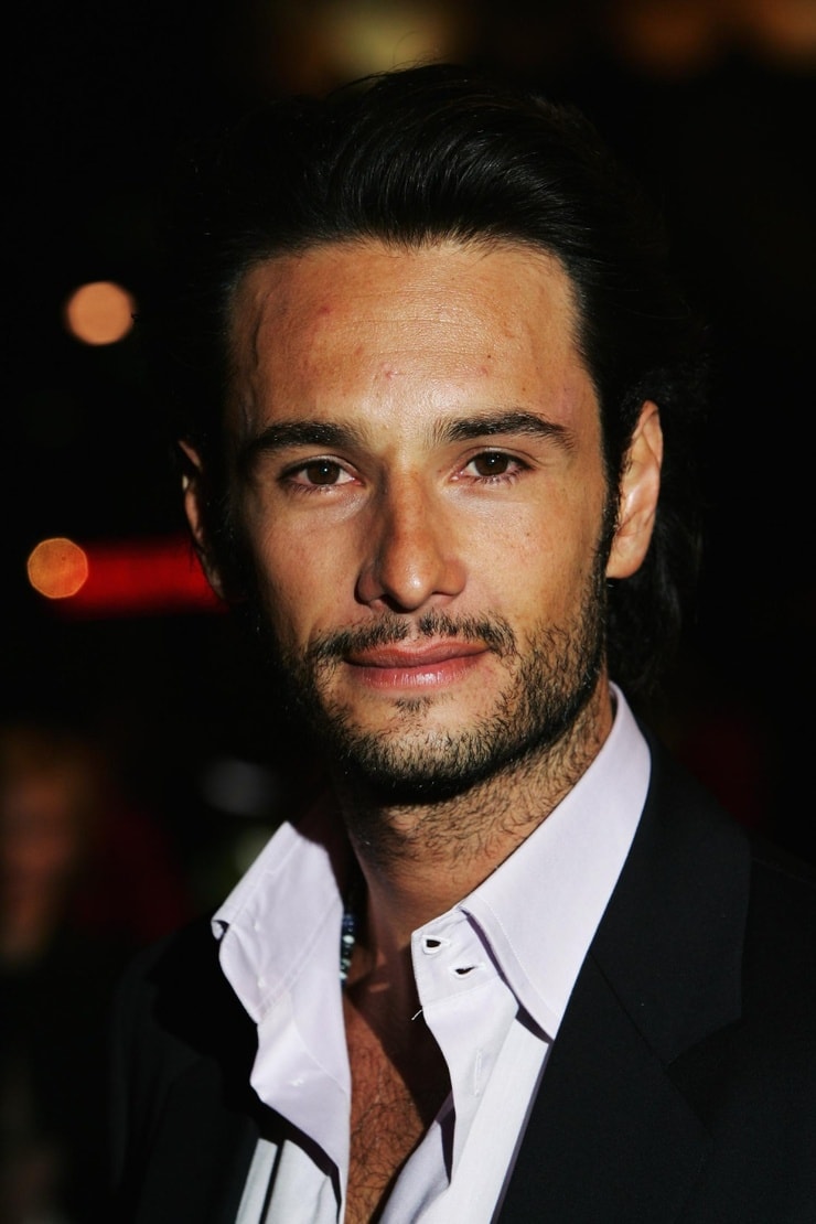 Picture of Rodrigo Santoro