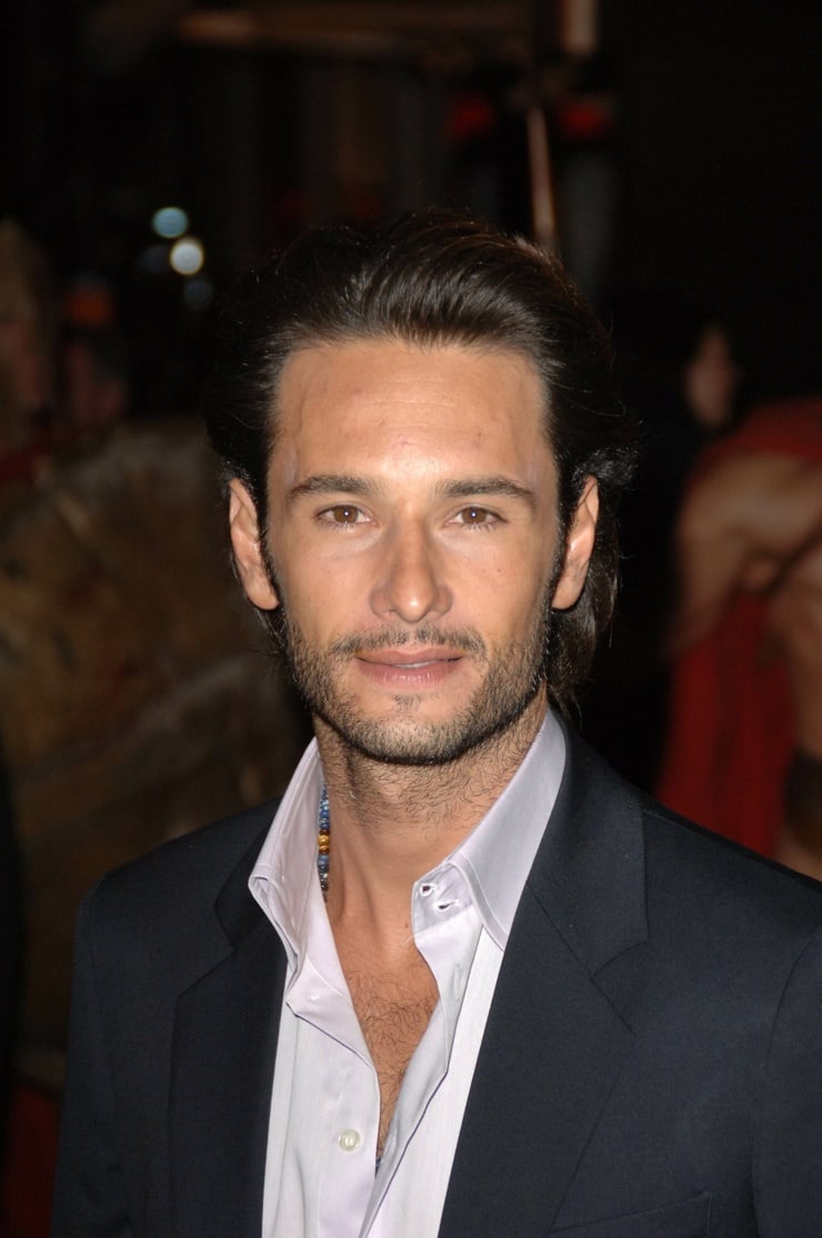 Picture of Rodrigo Santoro