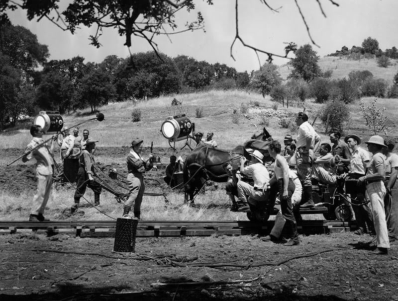 The Return of Frank James (1940)