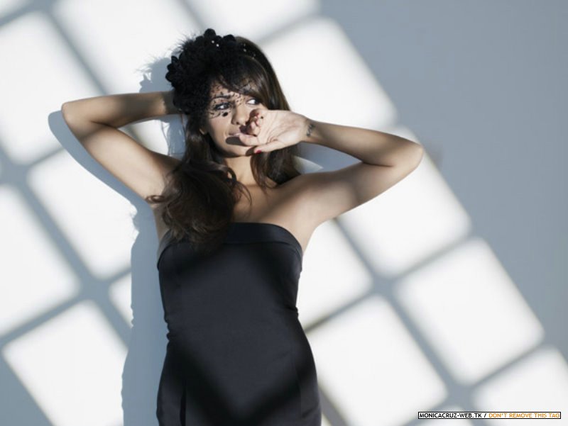 Mónica Cruz Mónica Cruz