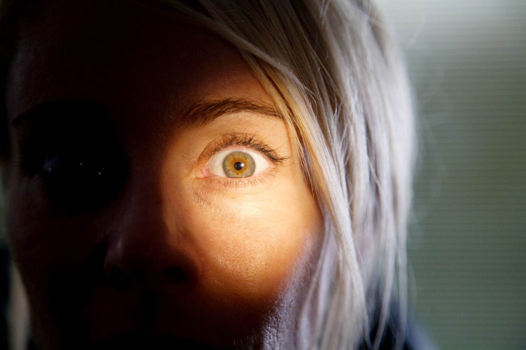 Julia's Eyes Julia's Eyes