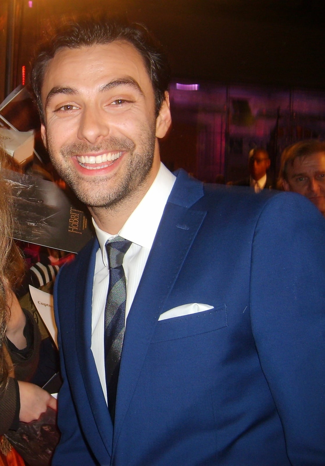 Aidan Turner gif hunt