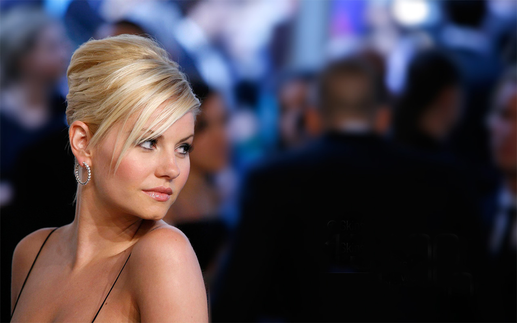 Elisha Cuthbert Elisha Cuthbert