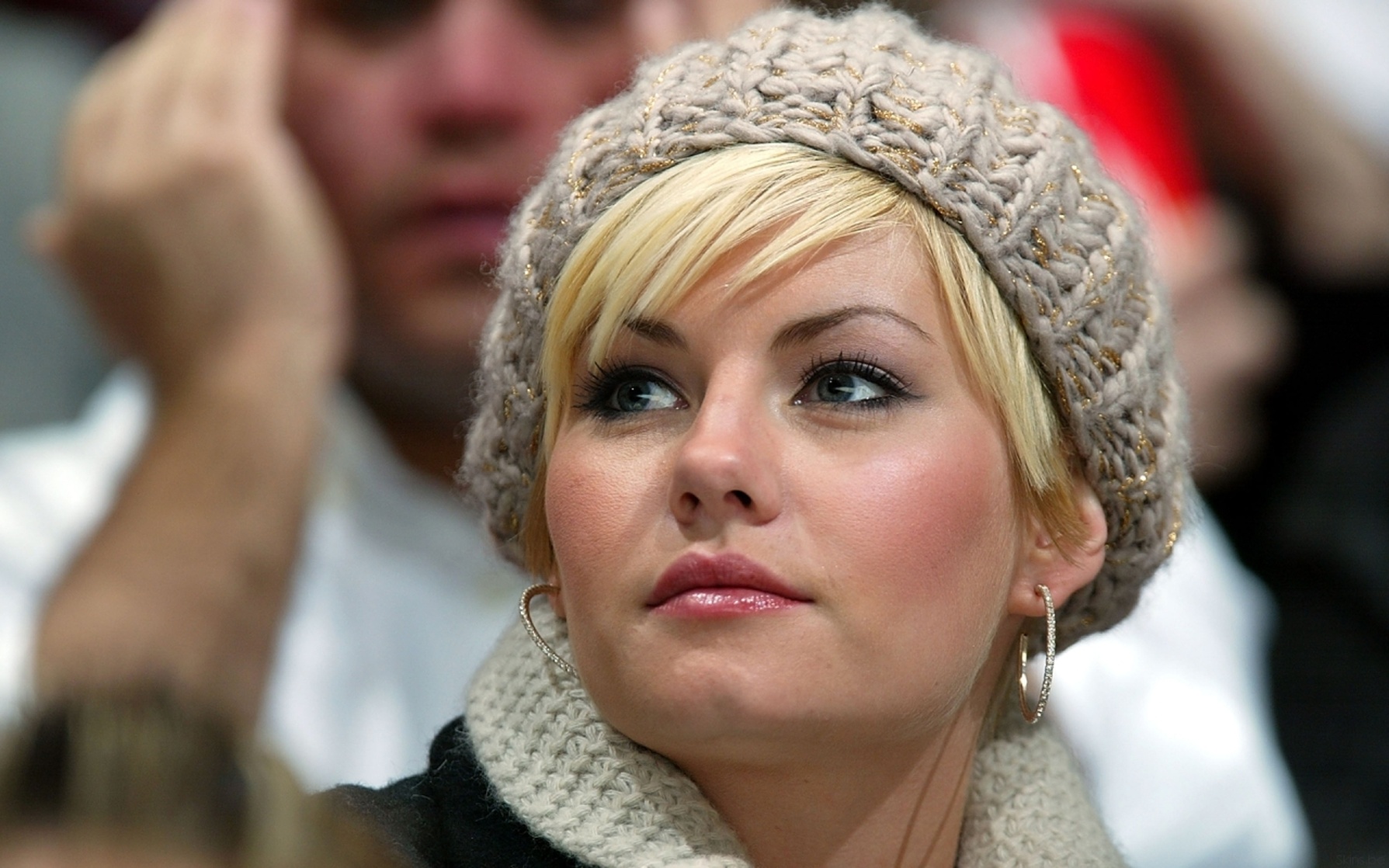 Elisha Cuthbert Elisha Cuthbert
