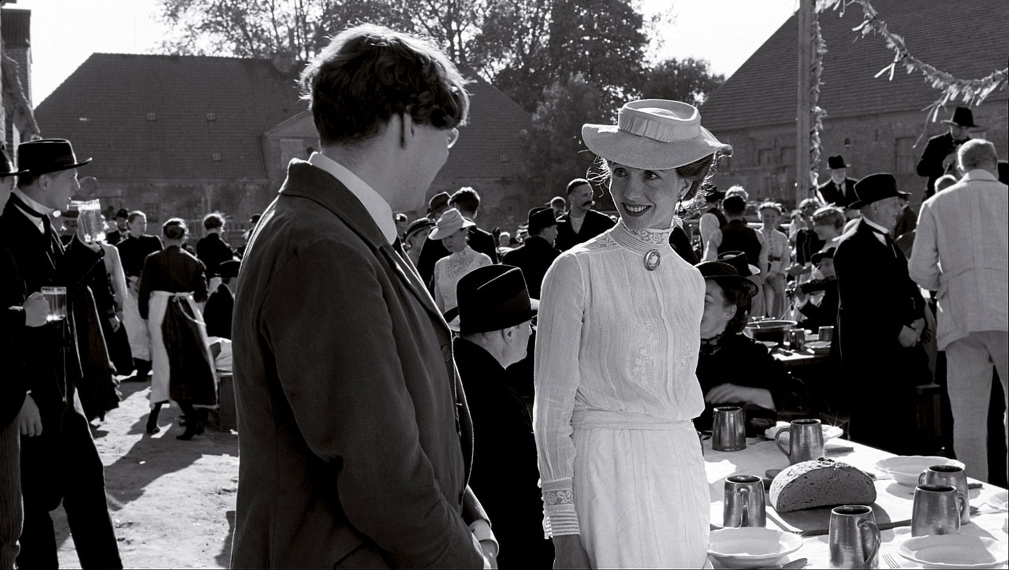 The White Ribbon (2009) The White Ribbon (2009)