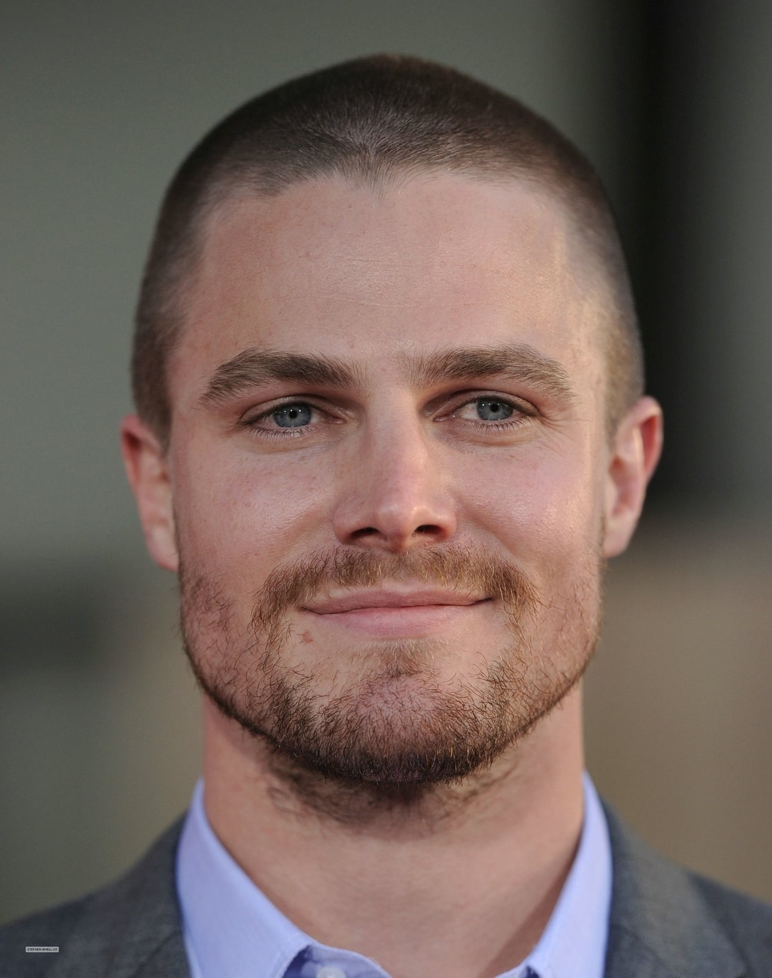 Stephen Amell long hair