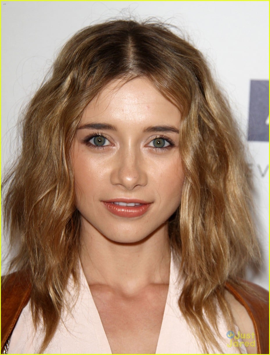 Picture of Olesya Rulin