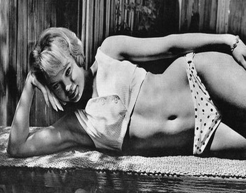 Image of Juliet Prowse