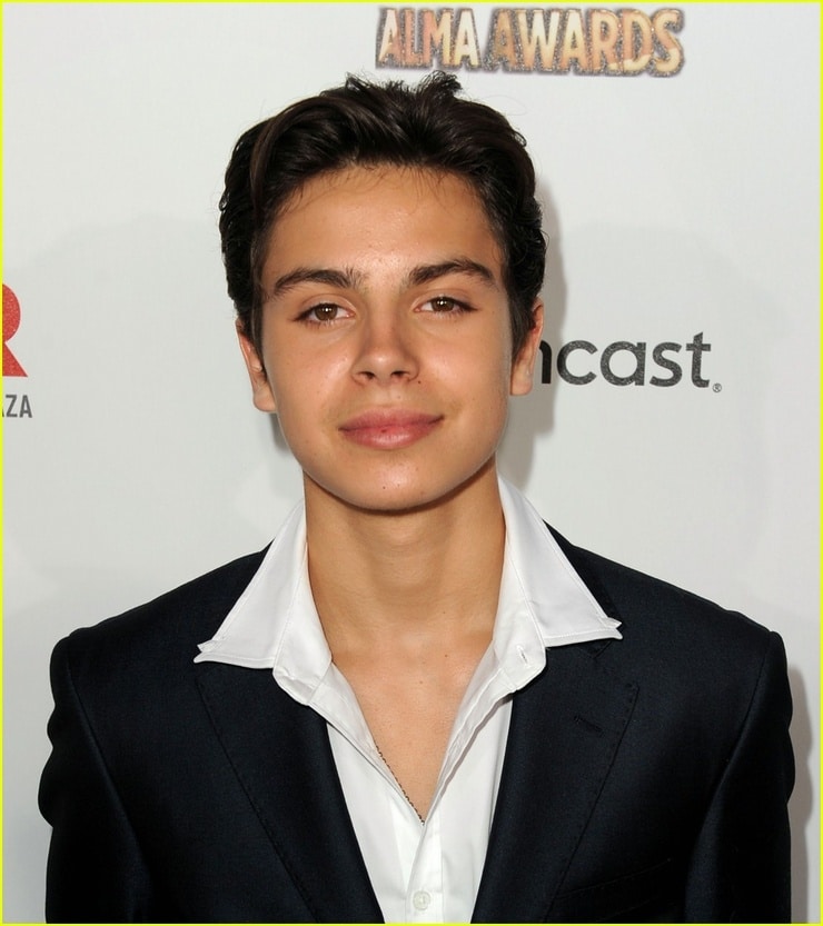 Picture of Jake T. Austin