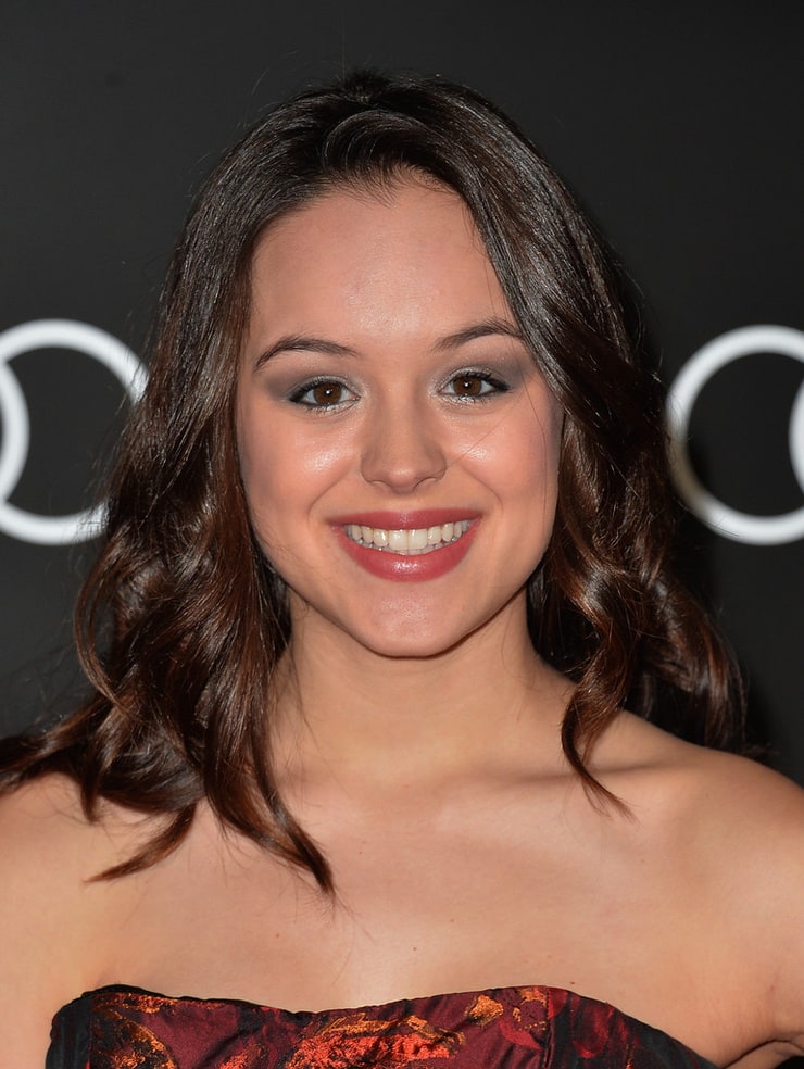 Picture of Hayley Orrantia