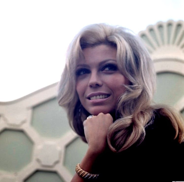 Nancy Sinatra picture