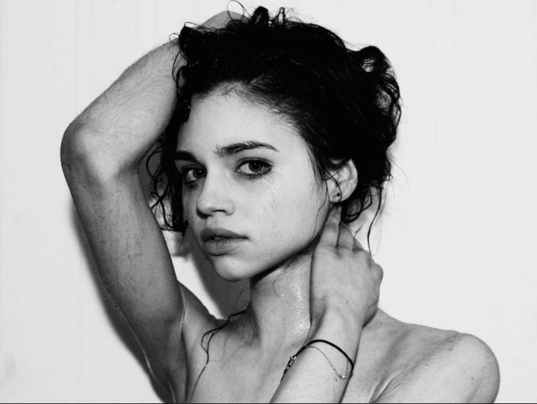 India Eisley India Eisley