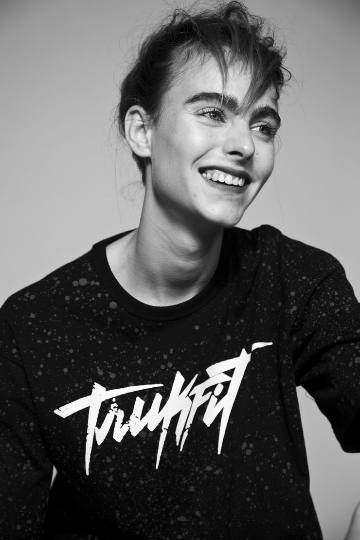 Picture of Estella Brons