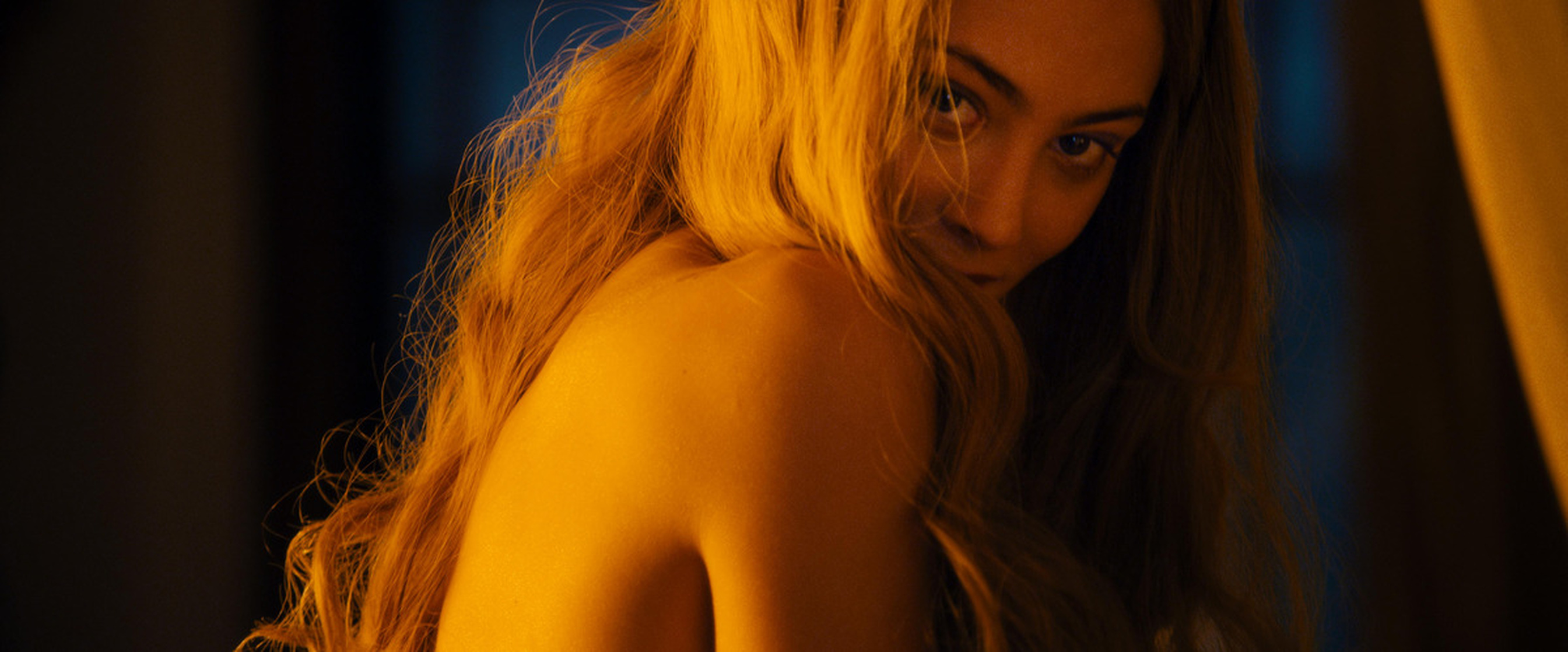 Nora Arnezeder Nora Arnezeder