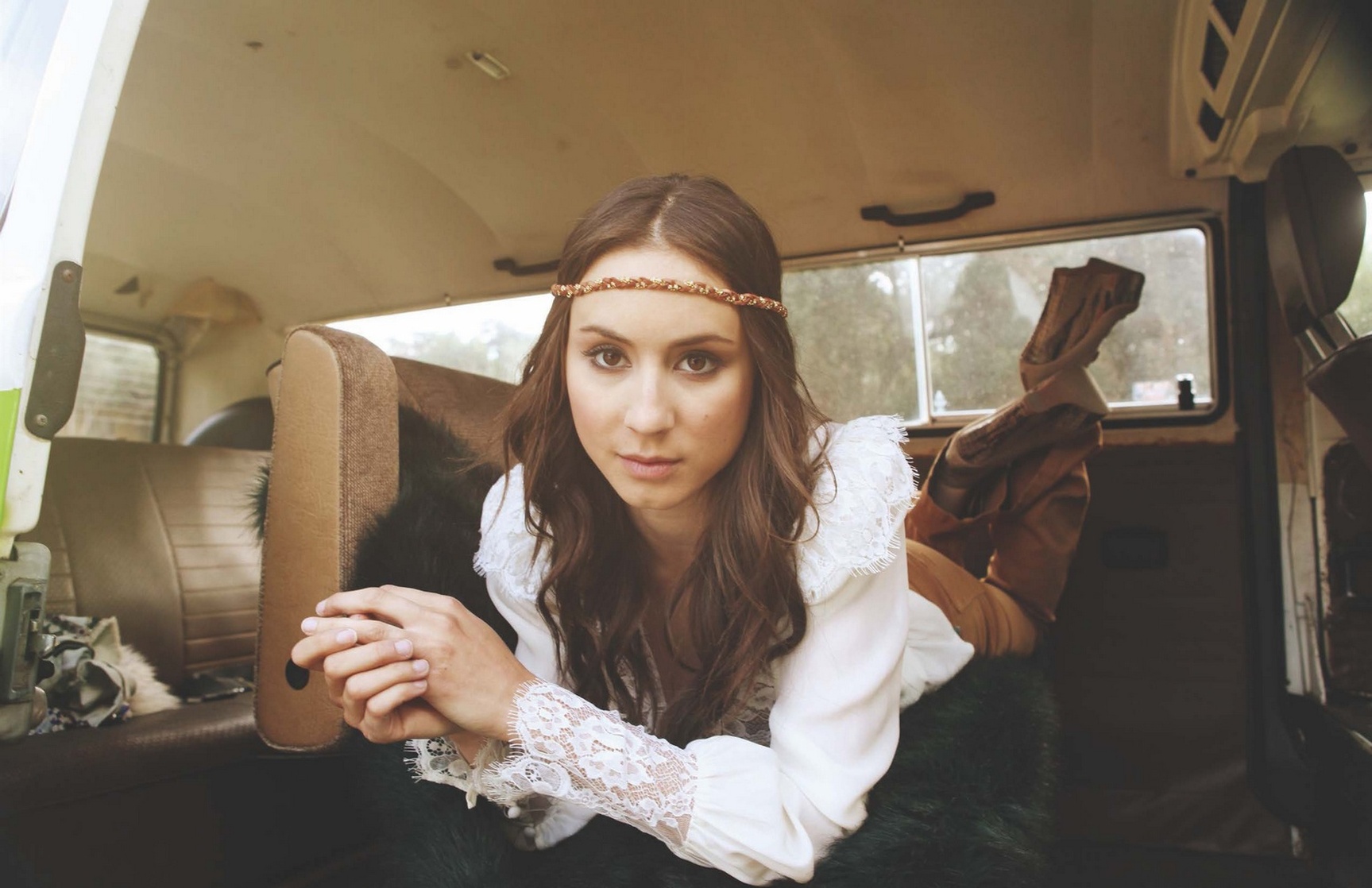 Troian Bellisario Troian Bellisario