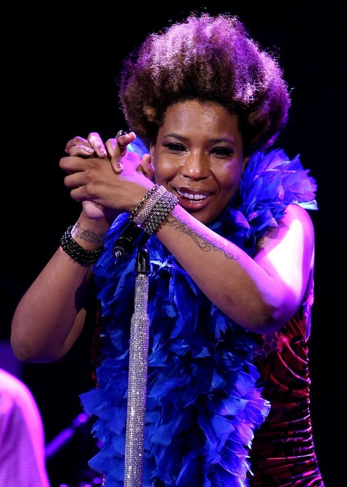 Picture of Macy Gray.