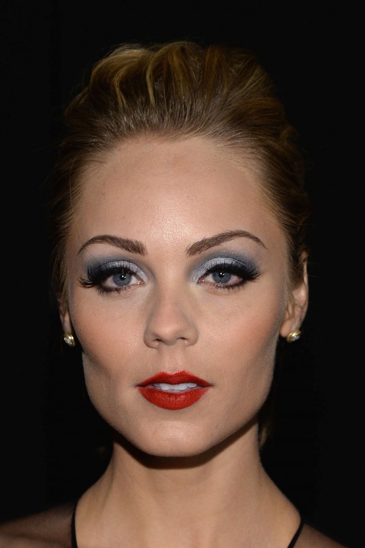 Picture of Laura Vandervoort