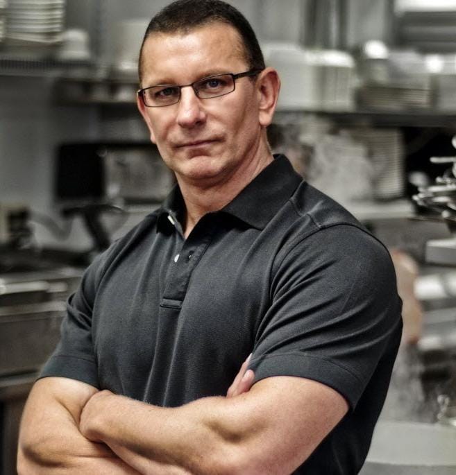 Robert Irvine image