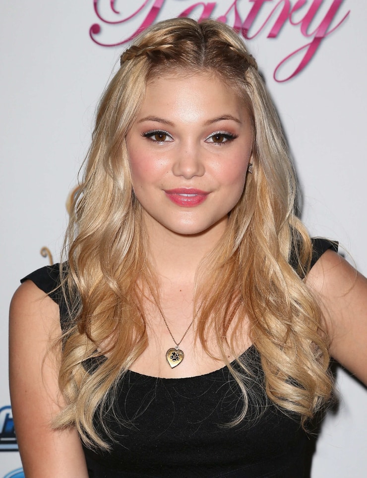 Olivia Holt picture