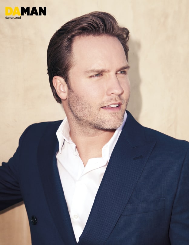 Next photo of Scott Porter