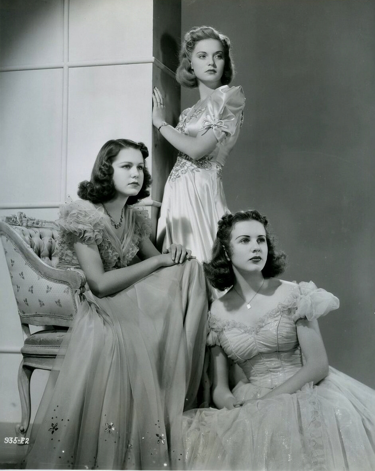helen-parrish-nan-grey-deanna-durbin