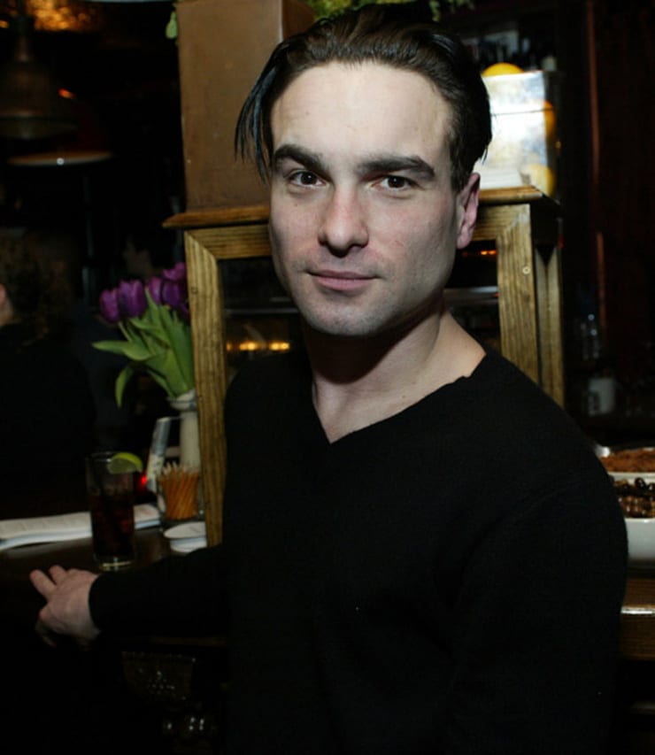 Next photo of Johnny Galecki